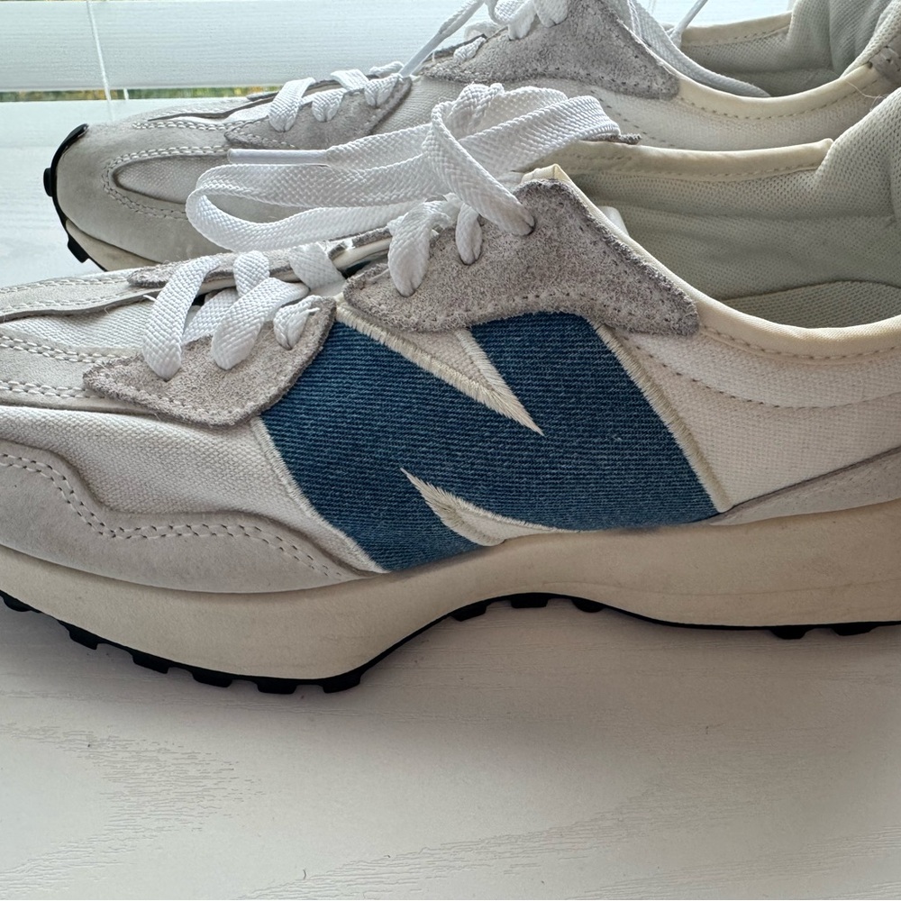 New Balance White and Blue Athletic Shoes